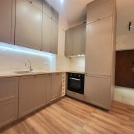 Mieszkanie  na wynajem Częstochowa, 1 pokoj, 40.00m², parter piętro, oferta JPS-MW-124